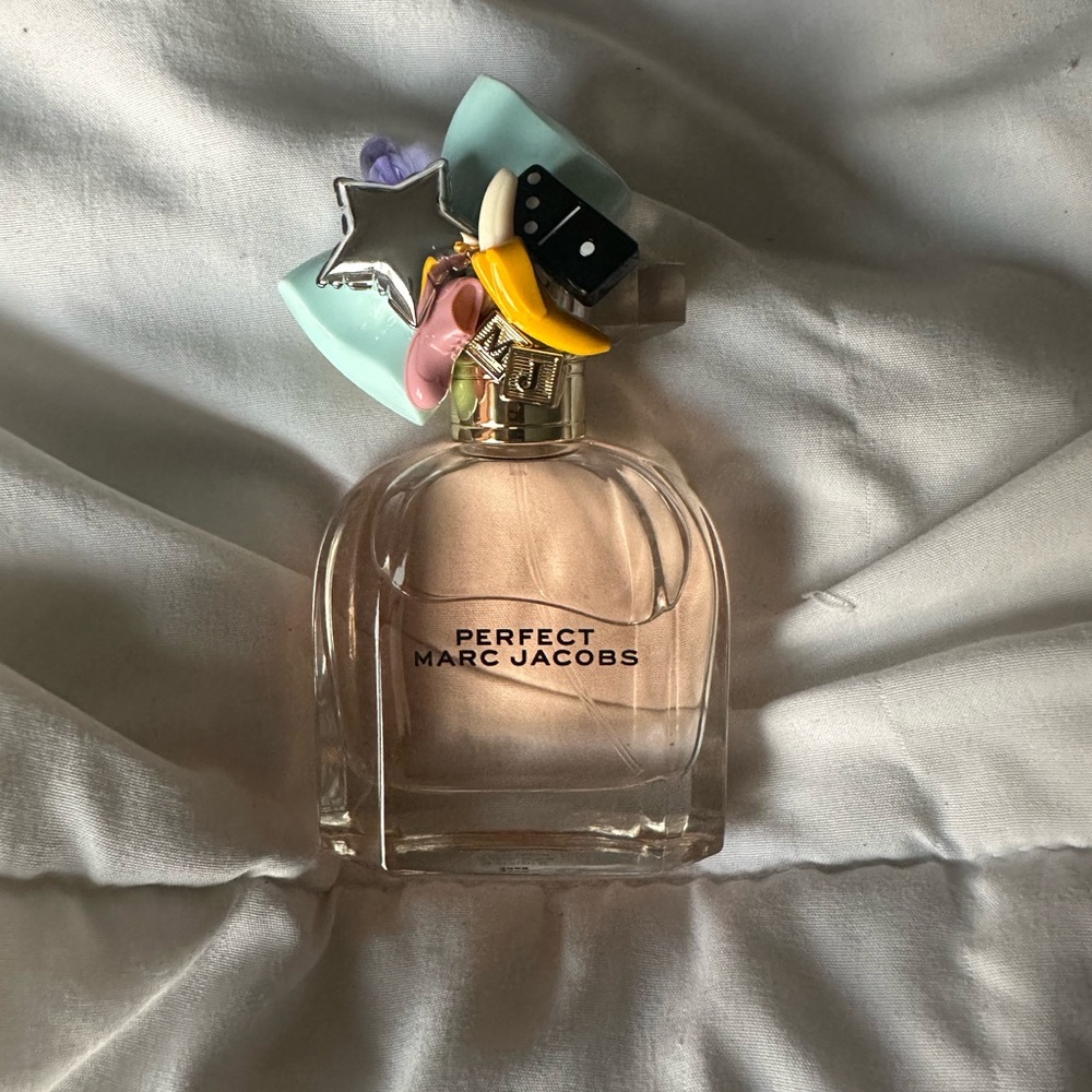 Marc Jacobs Eau de Parfum Bottle with Black and Silver Accents